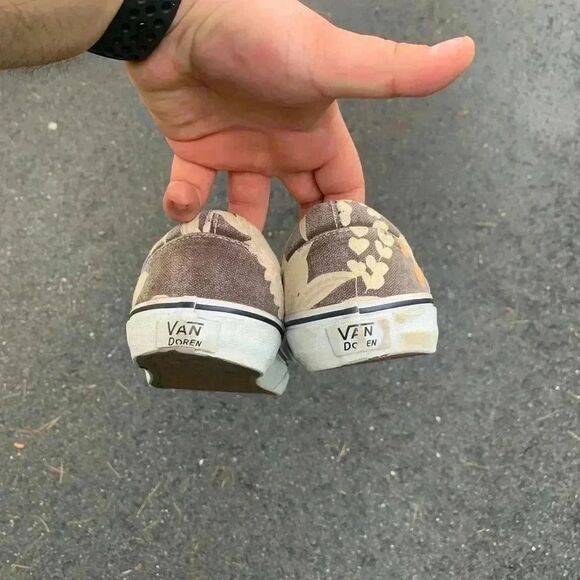 Vans Era Vault LX x Van Doren "Maroon & Hawaiian" - Picture 2 of 8